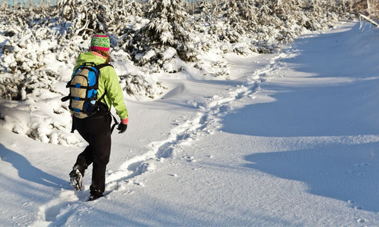 What You Should Bring on a Cold-Weather Hiking Trip